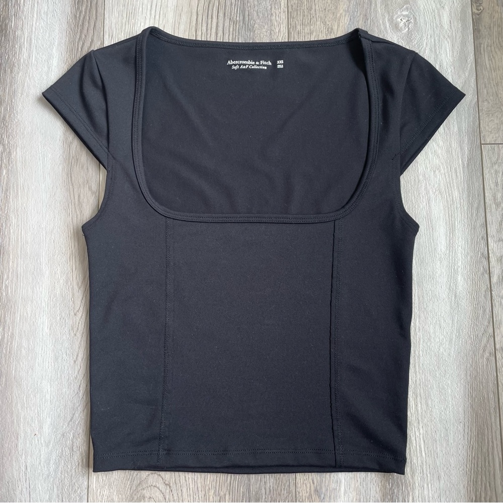 Abercrombie Seamless Fabric Cap Sleeve Tee in Black
